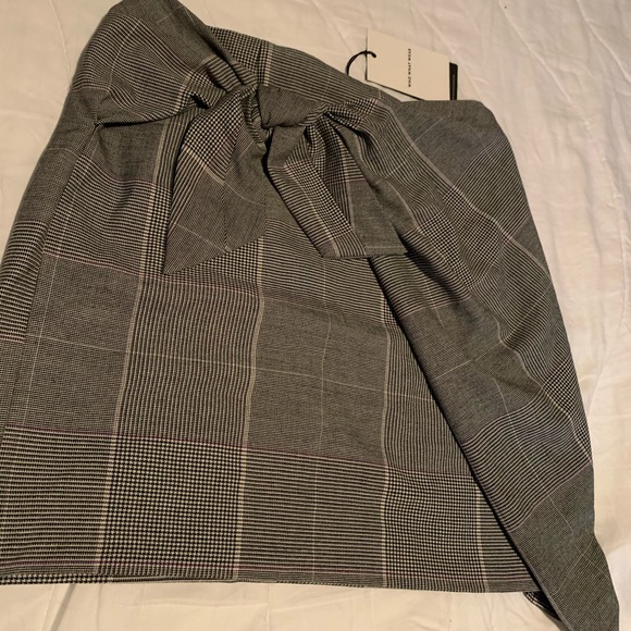 Pin striped skort - Picture 2 of 3